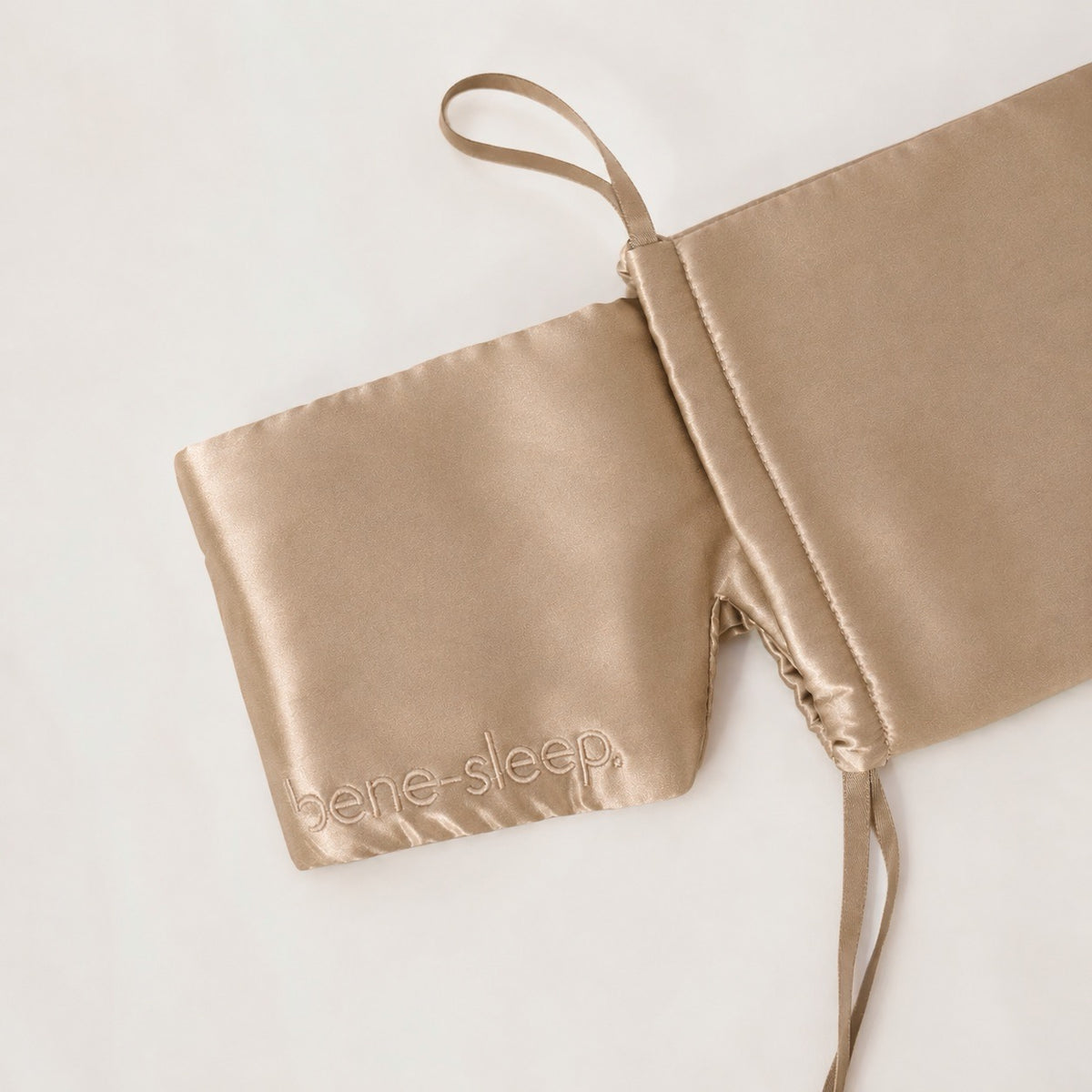 Travel Pouch für Schlafmasken