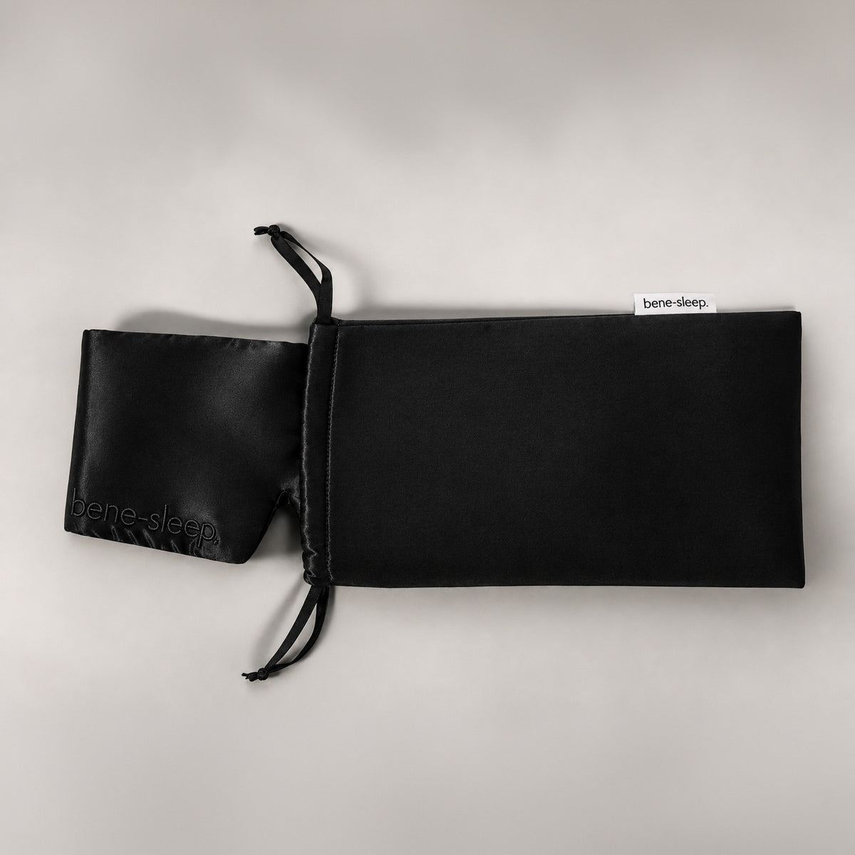 Travel Pouch für Schlafmasken